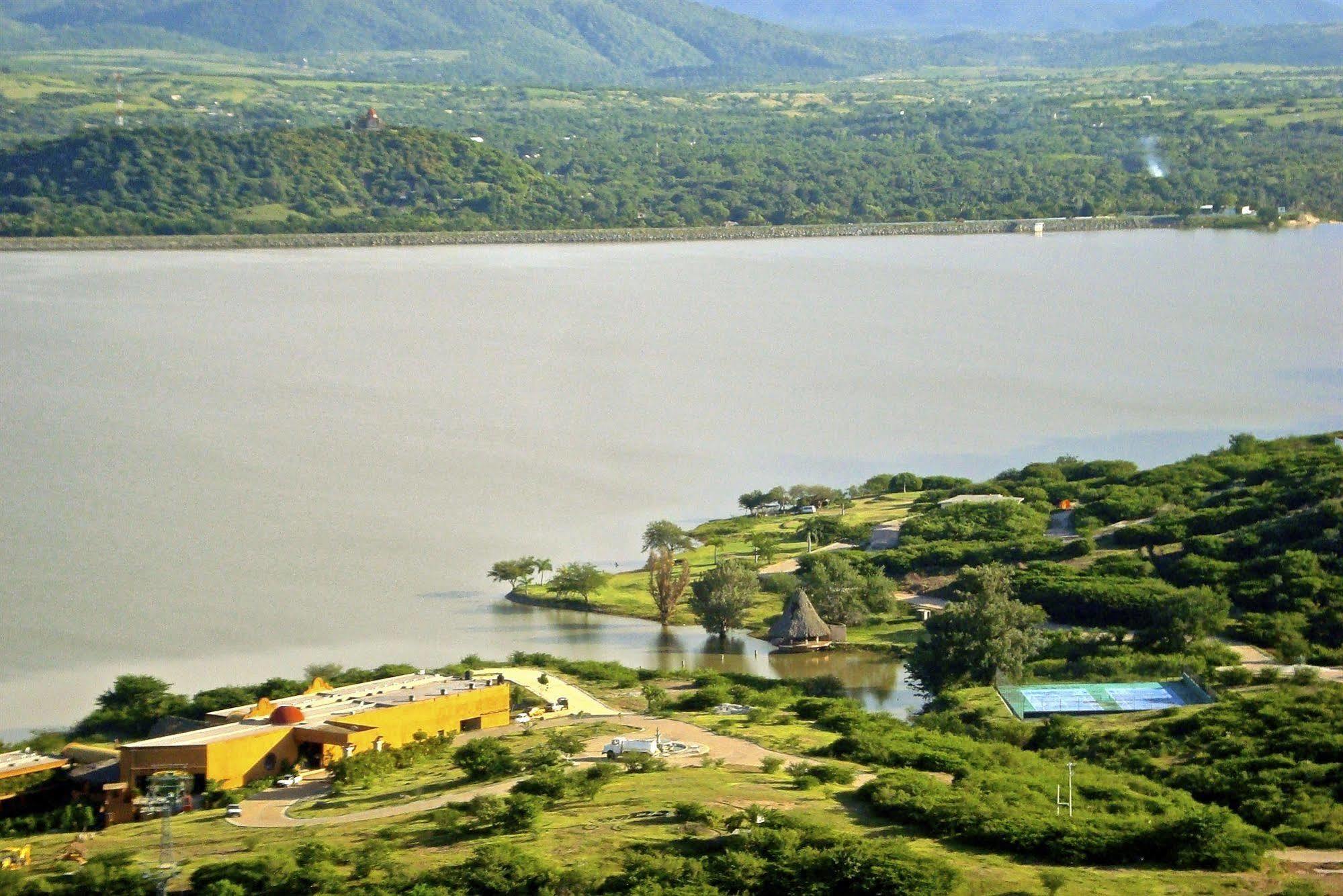 Vida En El Lago Hotel Tepecoacuilco de Trujano Exterior foto